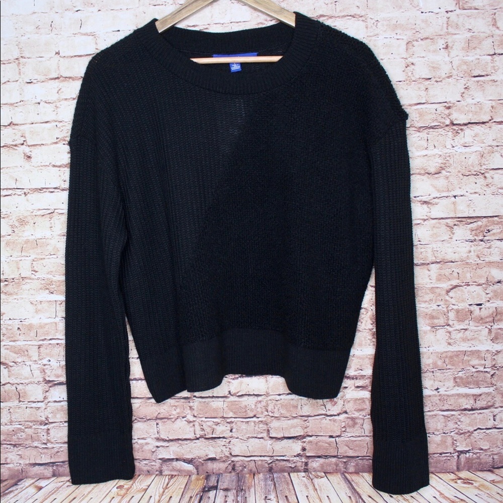Apt. 9 Black Crewneck Asymmetrical Carpet Sweater